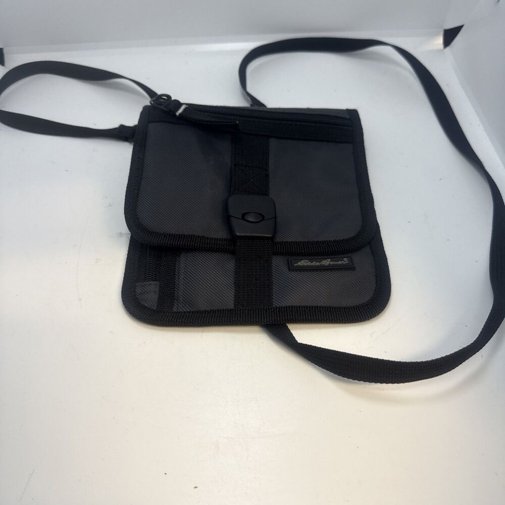 Eddie Bauer Nylon Gray Crossbody Travel Wallet/Purse Organizer Unisex EUC
